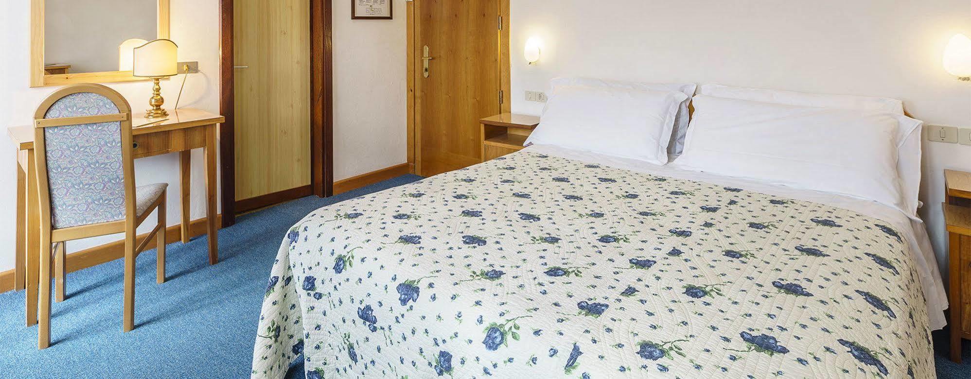 Hotel Roma San Vito di Cadore Dış mekan fotoğraf
