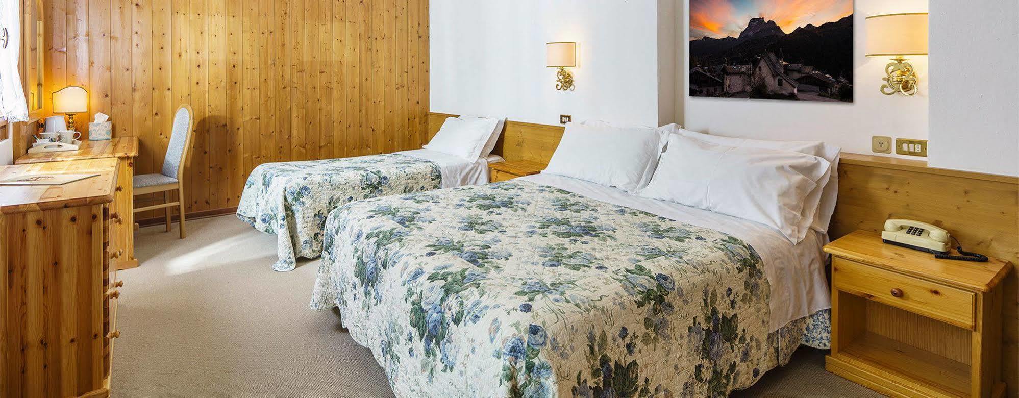 Hotel Roma San Vito di Cadore Dış mekan fotoğraf